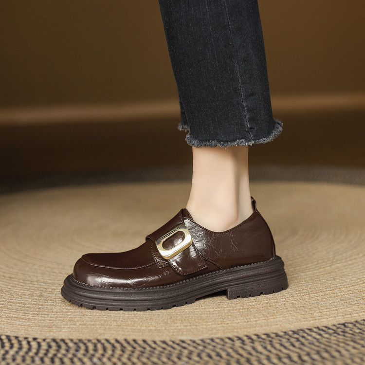 Deep Mouth Flat Shoes for Women - Microfiber Round Toe Chunky Mid Heel