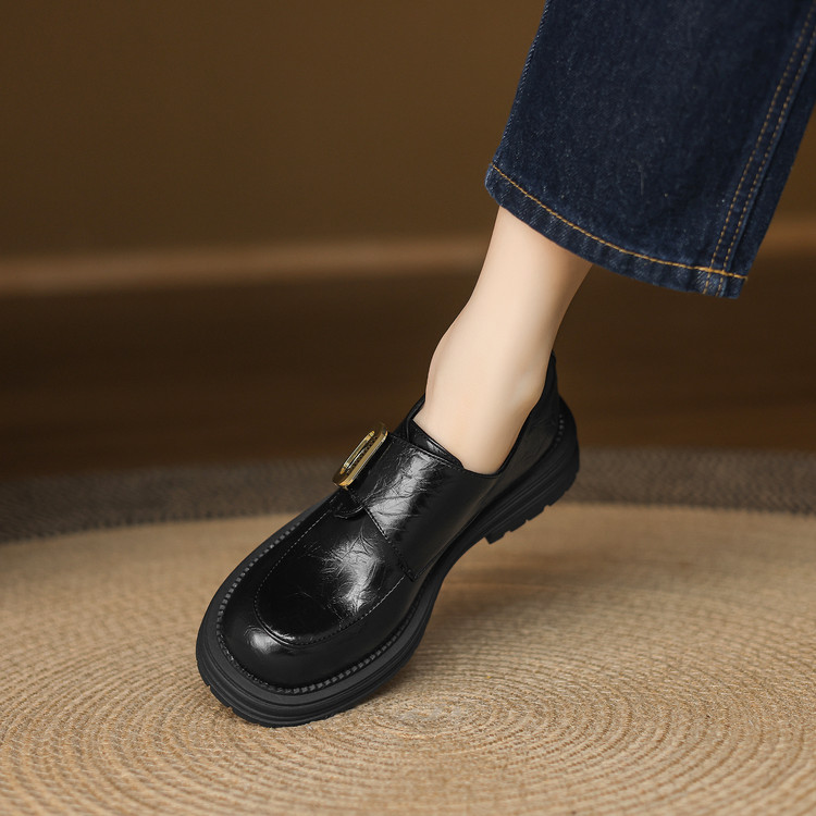 Deep Mouth Flat Shoes for Women - Microfiber Round Toe Chunky Mid Heel